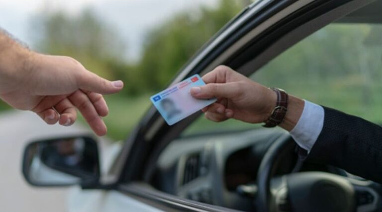 The Complete Guide to Two-Wheeled Freedom: Navigating Your Bike License in Dubai and Extending Your Journey with an International Driving License